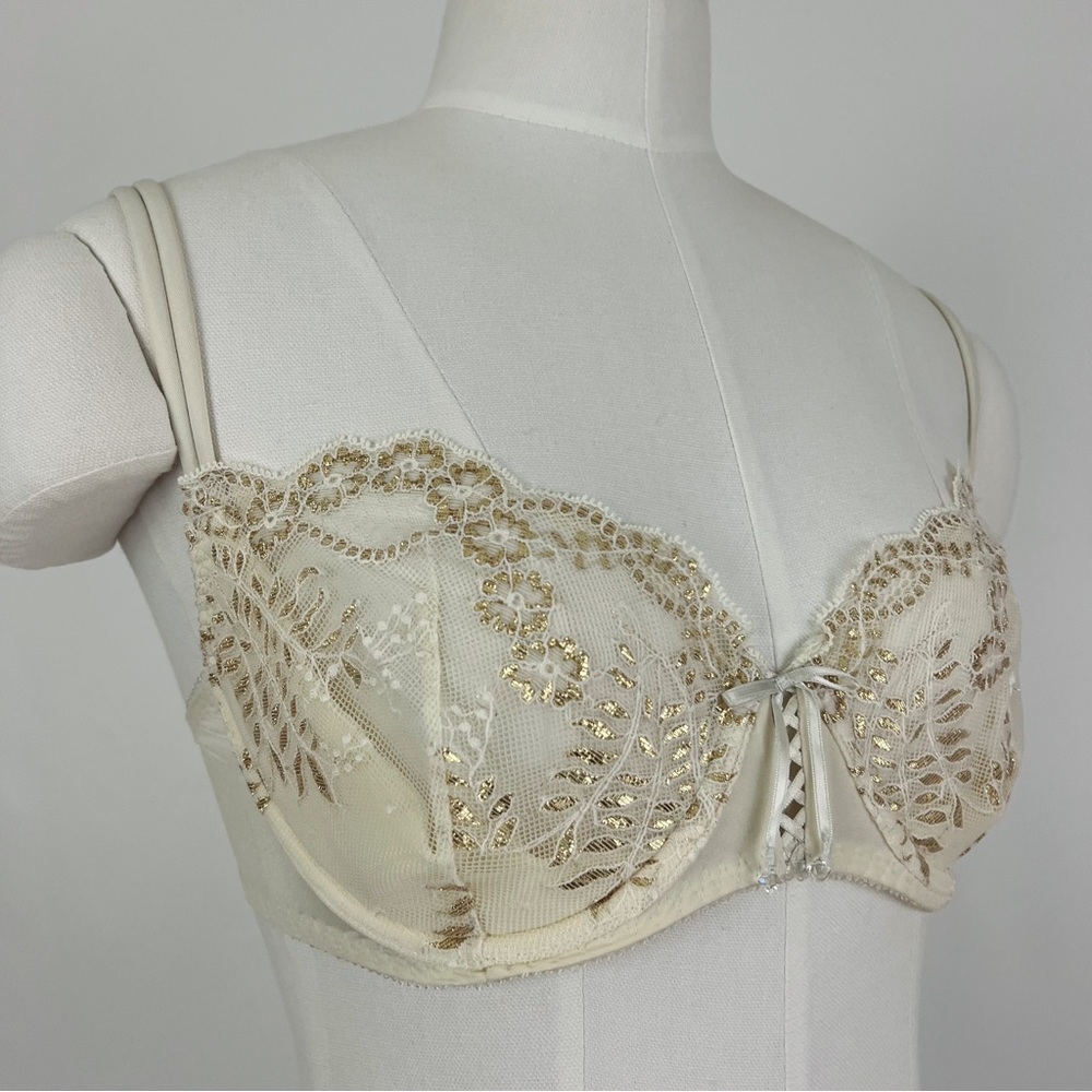 Victoria’s Secret Unlined Demi Lace Bra in Cream and Gold | Size 34D